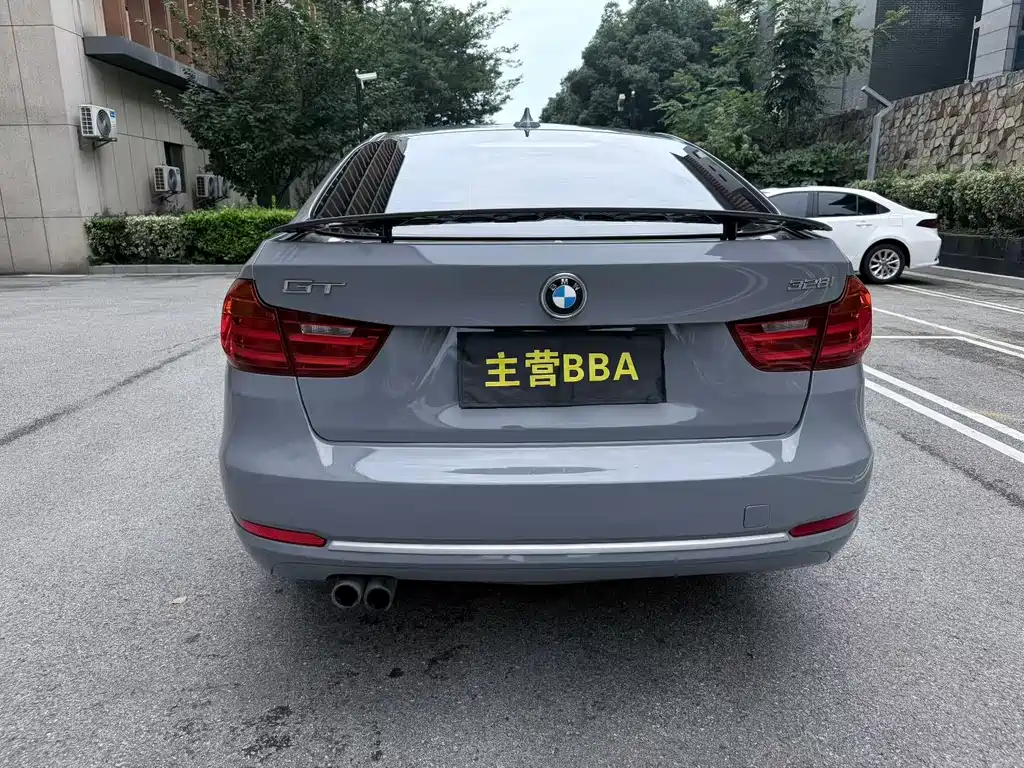 BMW 3 Series GT 2014 — фото 20