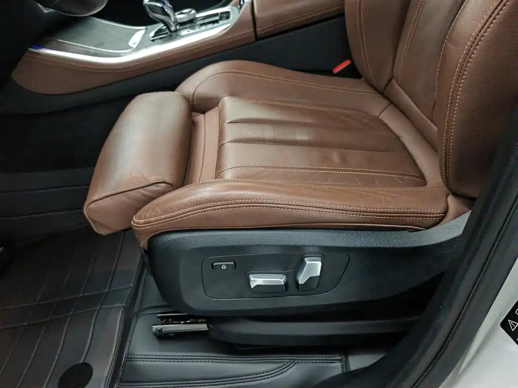 BMW X5 2020 — фото 20