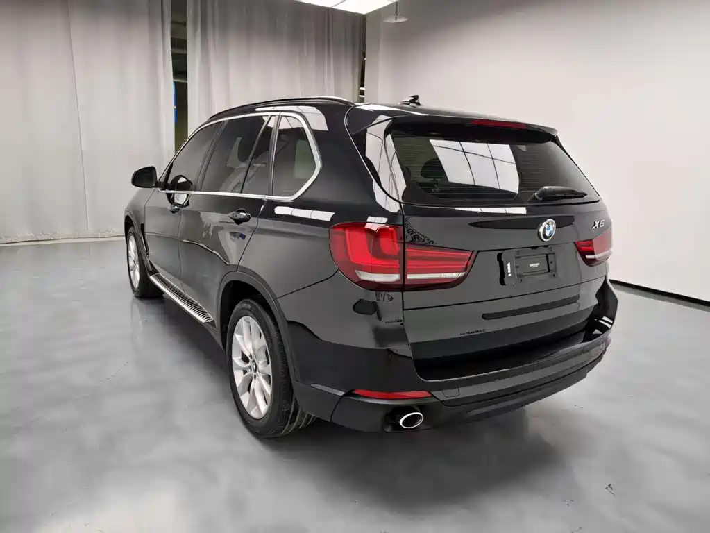 BMW X5 2016 — фото 12