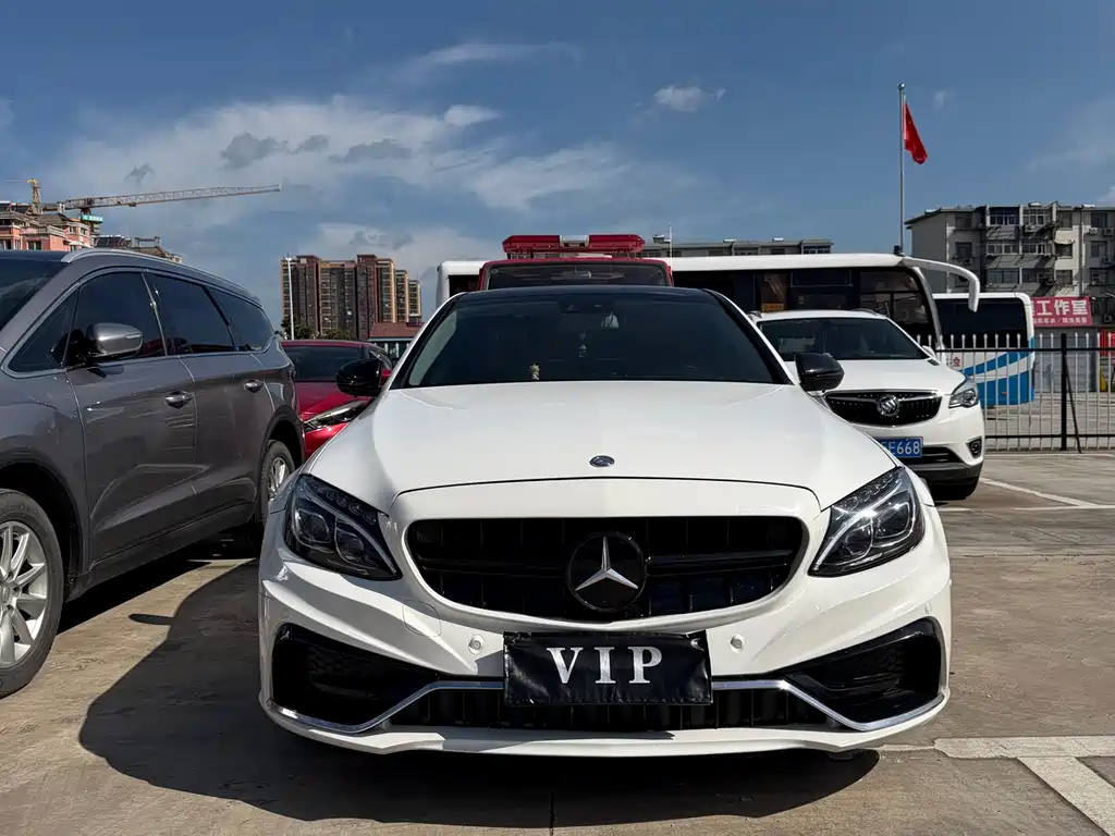 Mercedes-Benz C-Class 2015
