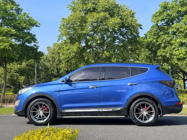 Hyundai Santa Fe 2015