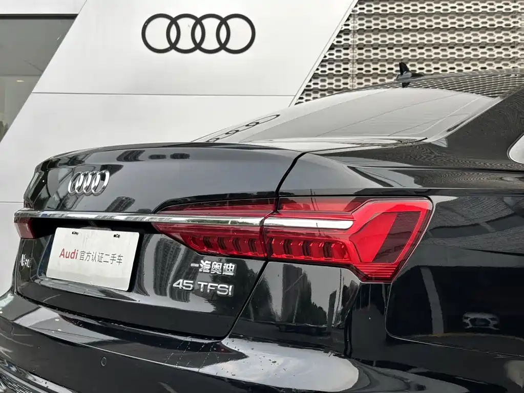 Audi A6L 2020 — фото 15