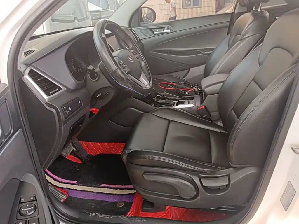 Hyundai Tucson 2018 — фото 15