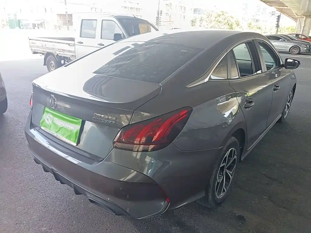 MG MG5 2022