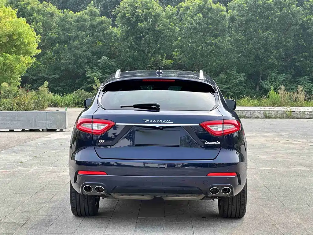 Maserati Levante 2020 — фото 16