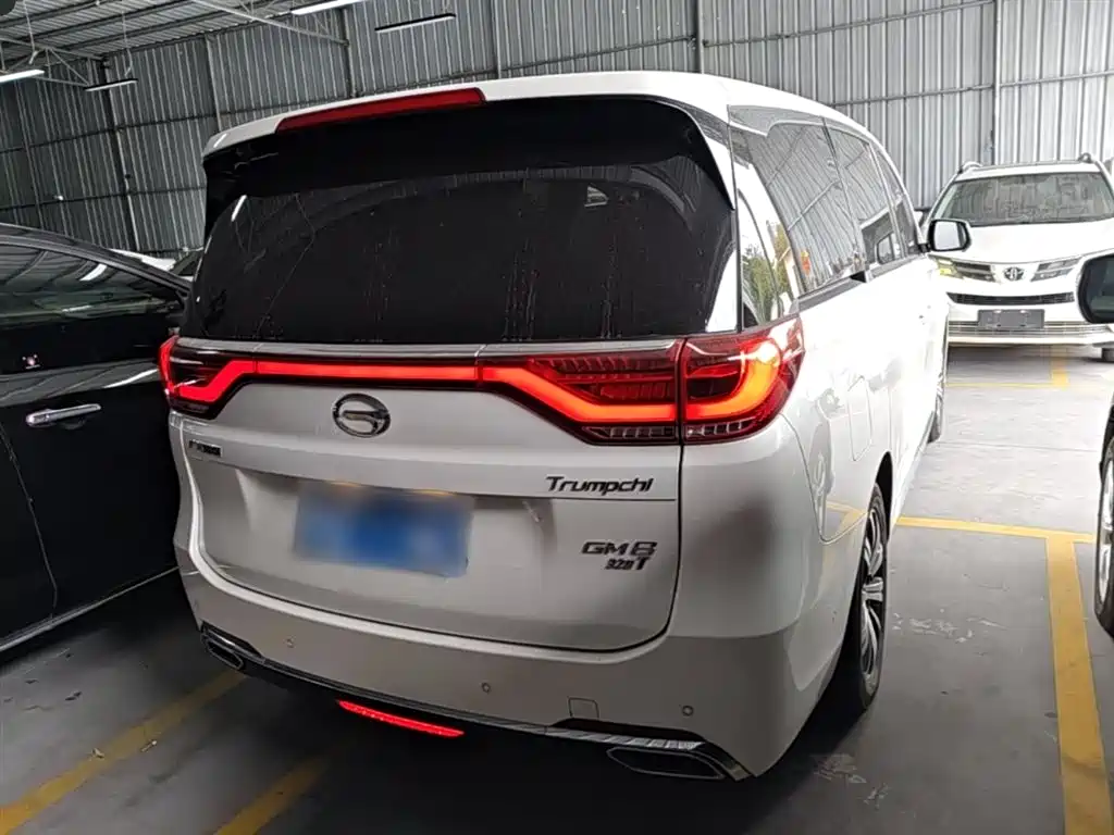 GAC Motor Trumpchi M8 2018 — фото 7