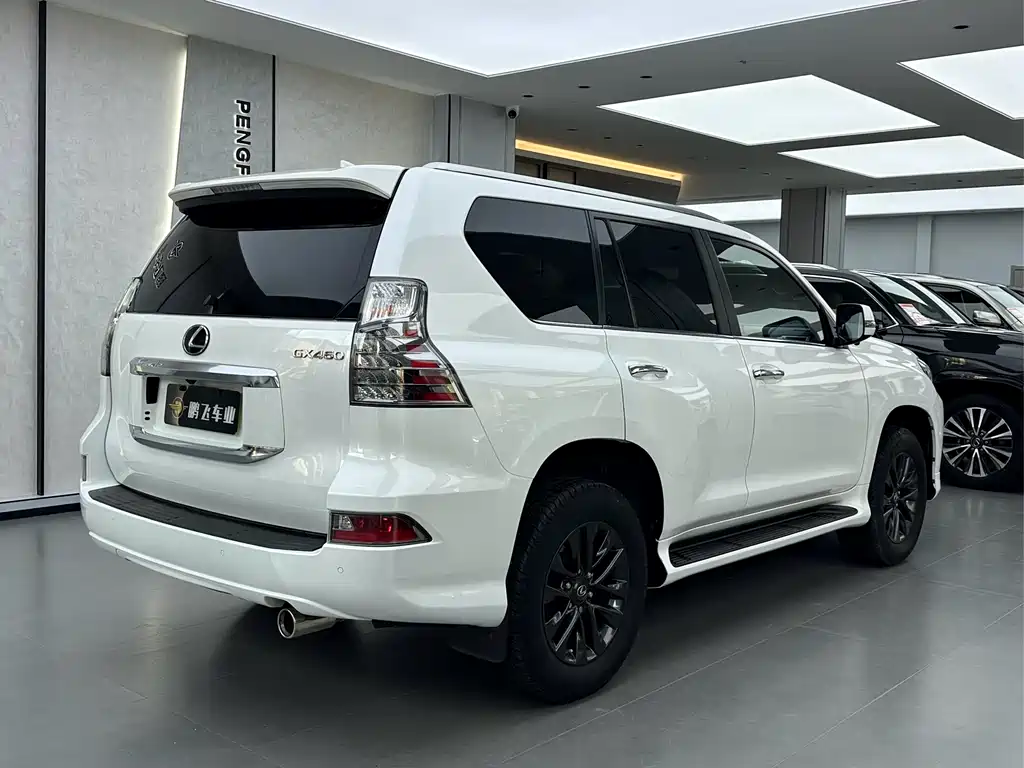 Lexus GX 2022 — фото 23