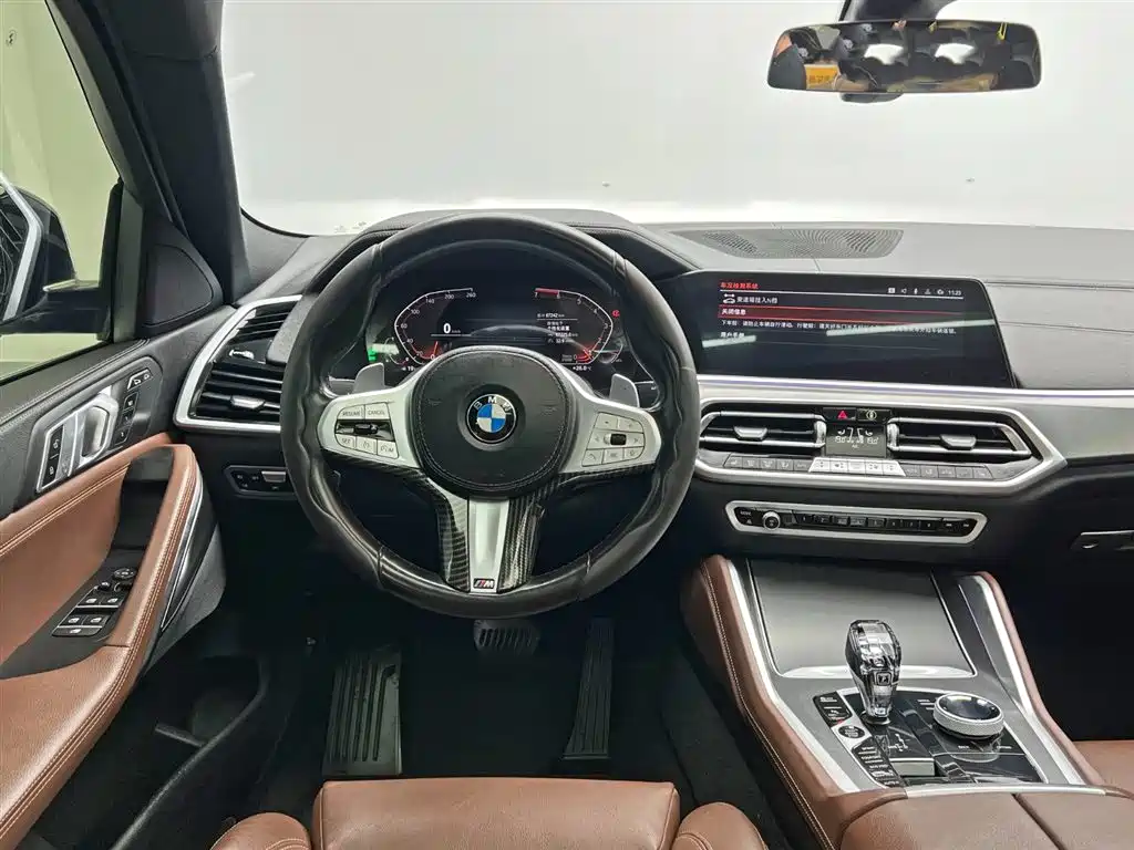 BMW X6 2021 — фото 19