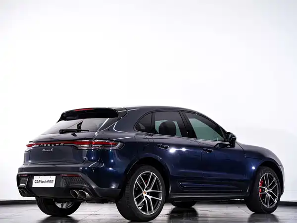 Porsche Macan 2022