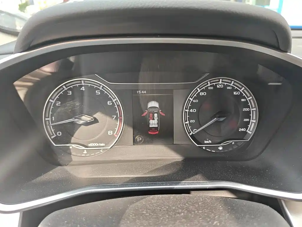 Geely Binyue 2021
