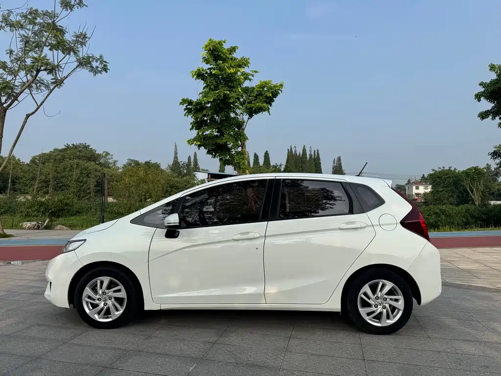 Honda Fit 2016