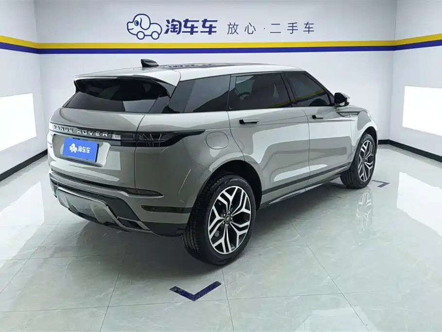 Land Rover Evoque 2023 — фото 3