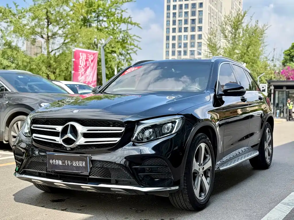 Mercedes-Benz GLC 2017 — фото 9