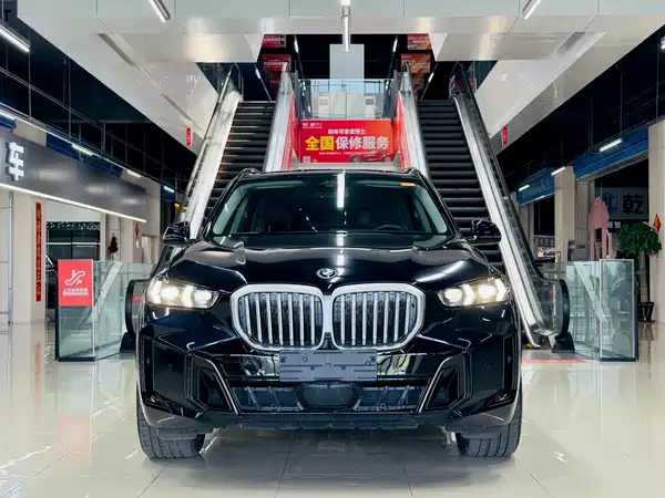 BMW X5 2025