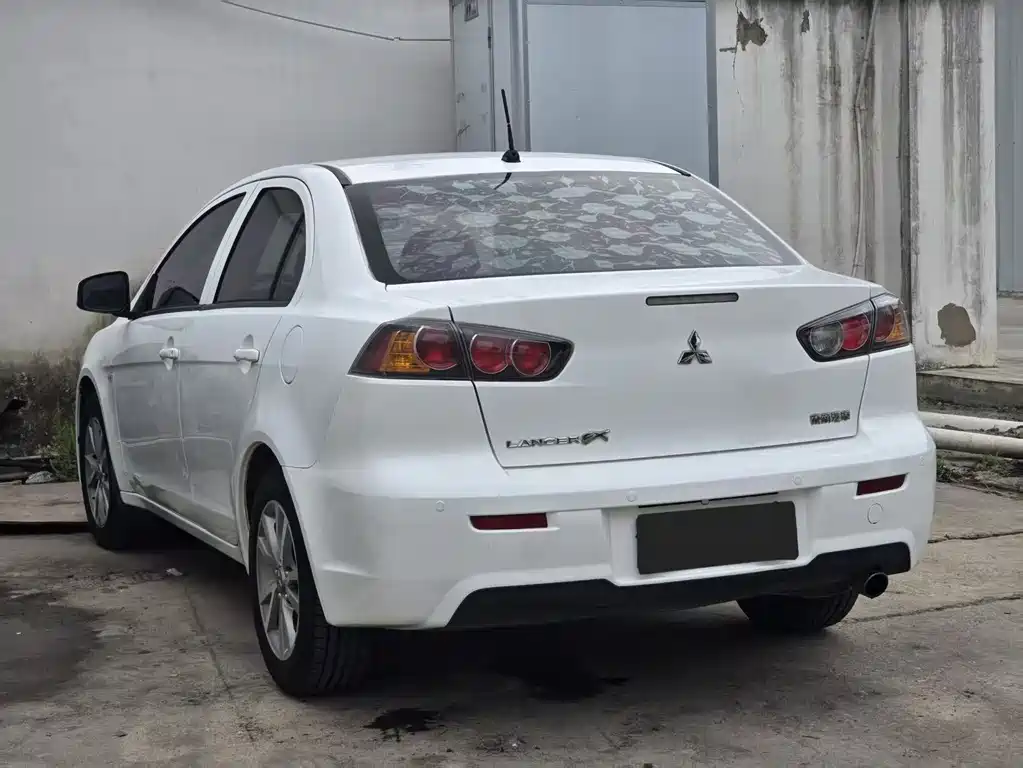 Mitsubishi Lancer EX 2014 — фото 8
