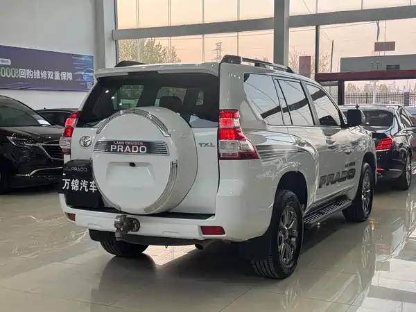 Toyota Prado 2016