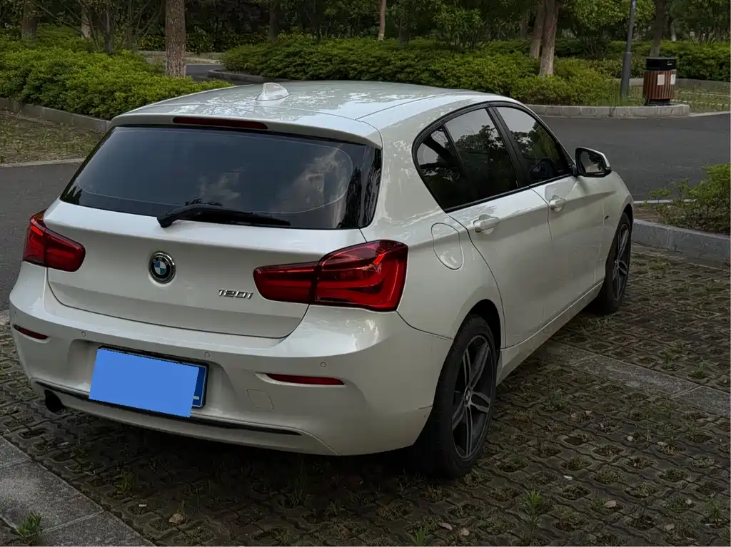 BMW 1 Series 2015 — фото 7