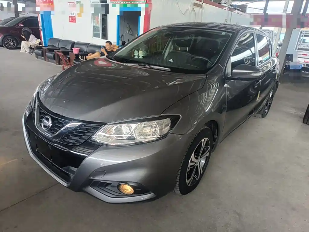 Nissan Tiida 2017