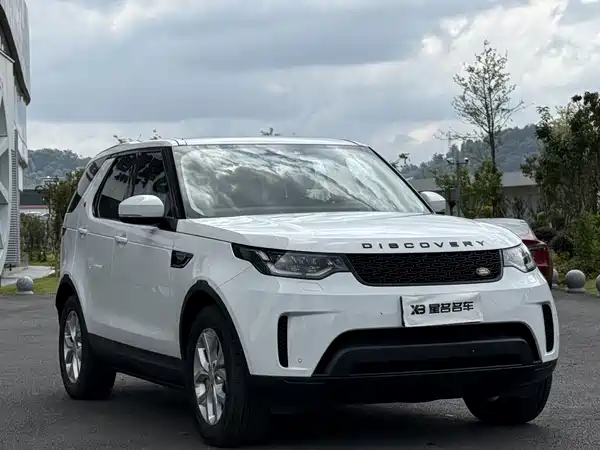 Land Rover Discovery 2020