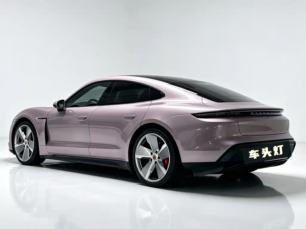 Porsche Taycan 2021 — фото 9