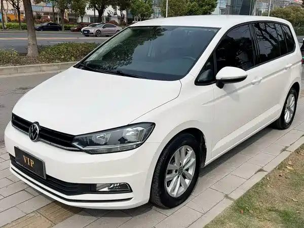 Volkswagen Touran 2021