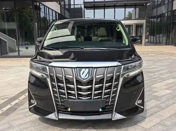 Toyota Alphard 2023