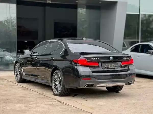 BMW 5 Series 2023