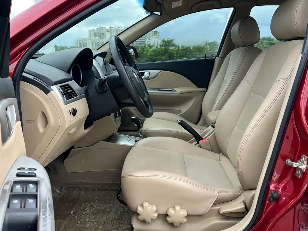 Buick Excelle 2013