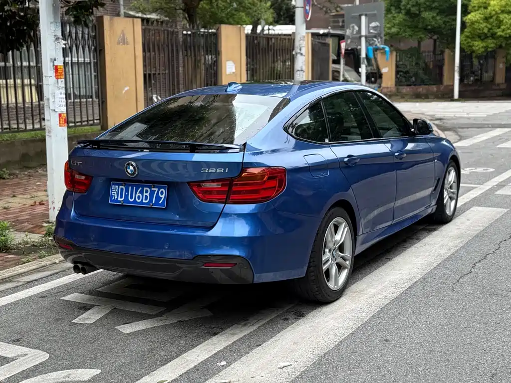 BMW 3 Series GT 2016 — фото 11