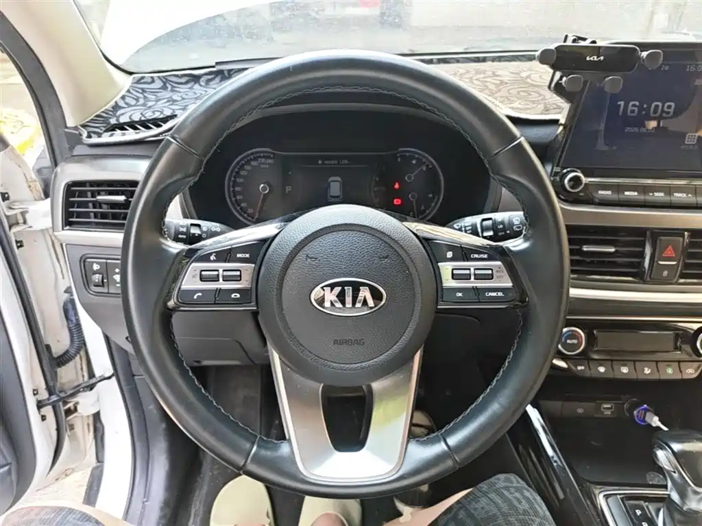 Kia Sportage 2018 — фото 11