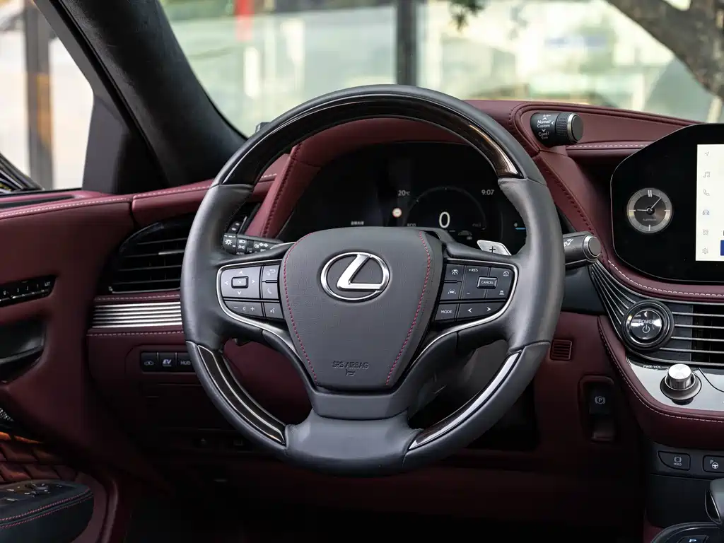 Lexus LS 2024 — фото 14