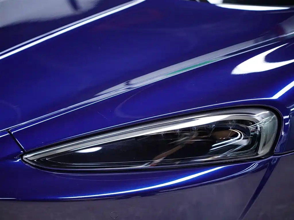 McLaren GT 2023 — фото 16