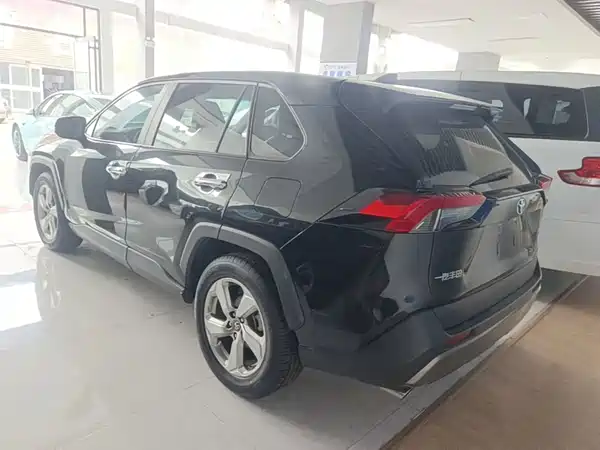 Toyota RAV4 2023