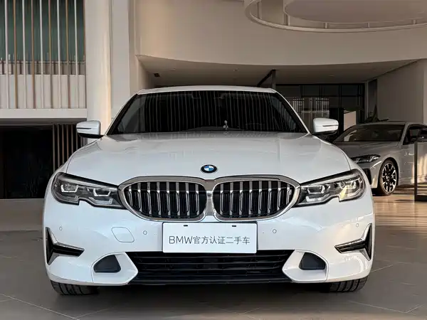 BMW 3 Series 2020