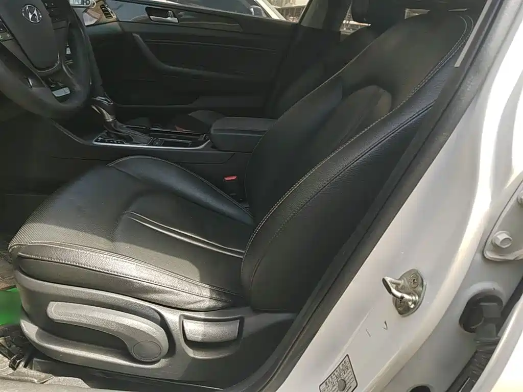 Hyundai Sonata PHEV 2019 — фото 15