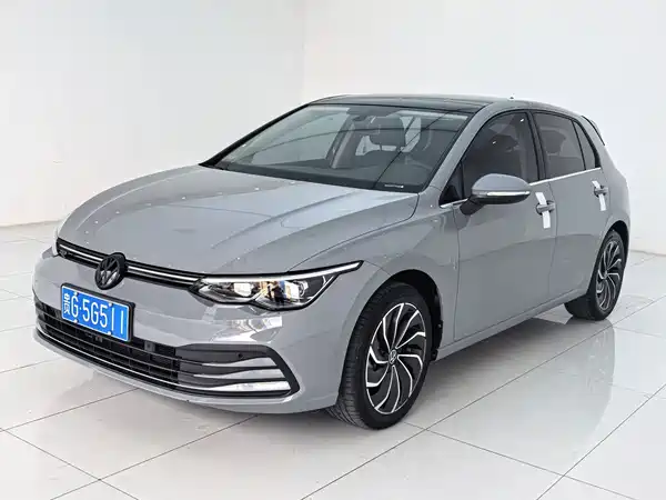 Volkswagen Golf 2022