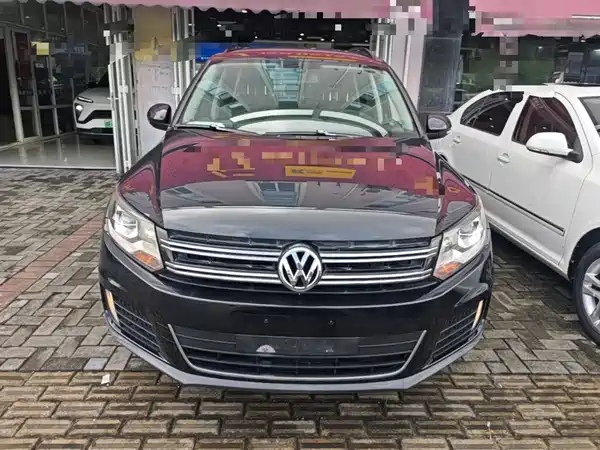 Volkswagen Tiguan 2015