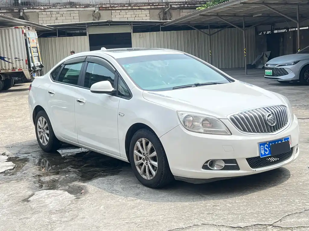 Buick Excelle GT 2012