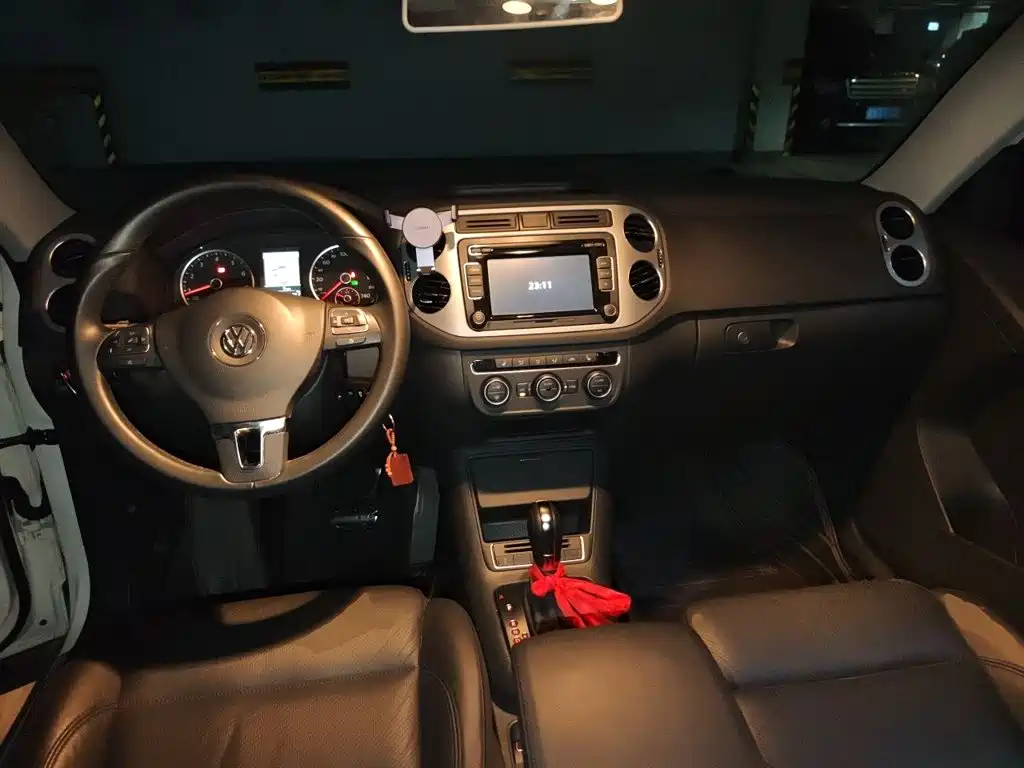 Volkswagen Tiguan 2014