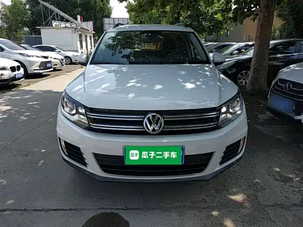 Volkswagen Tiguan 2015