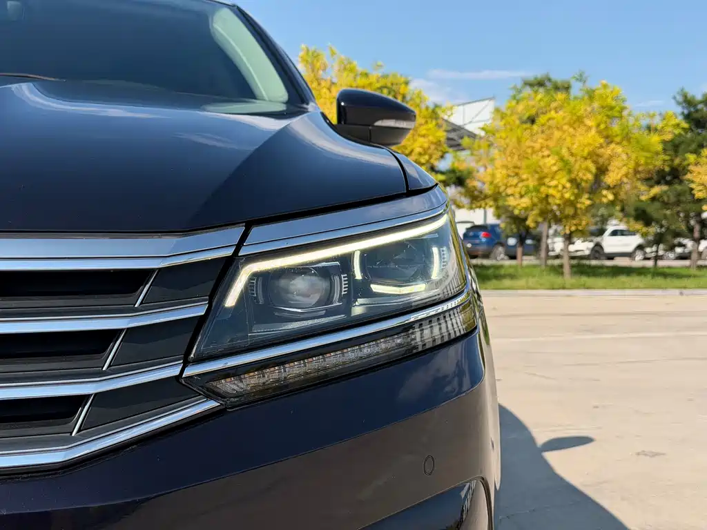 Volkswagen Passat 2017 — фото 4