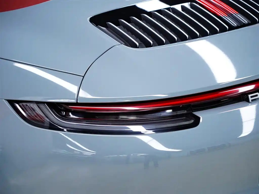 Porsche 911 2022 — фото 3