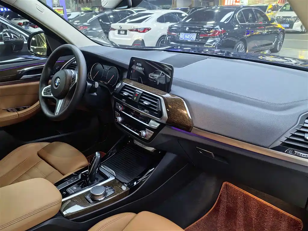 BMW X3 2018 — фото 12
