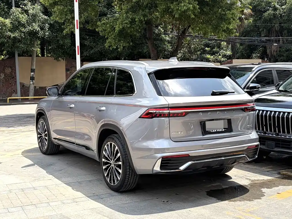 Geely Xingyue L 2025 — фото 8