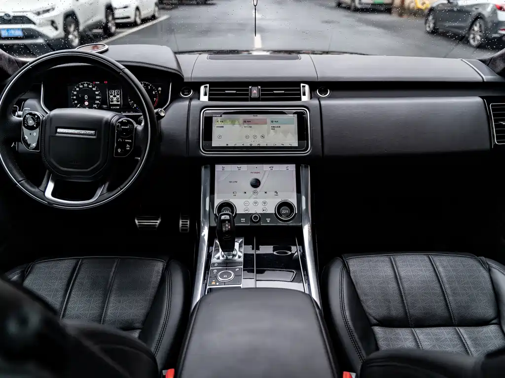 Land Rover Sport 2018 — фото 14