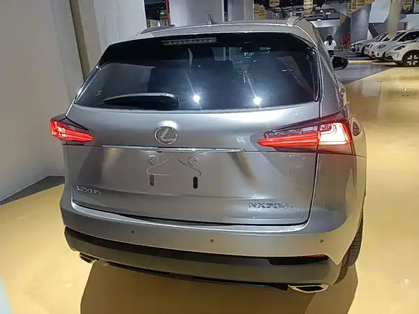 Lexus NX 2015