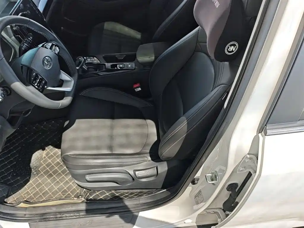 Hyundai ix35 2023 — фото 15