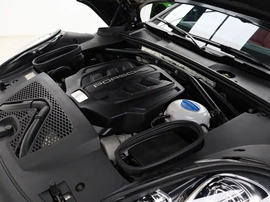 Porsche Macan 2015 — фото 24