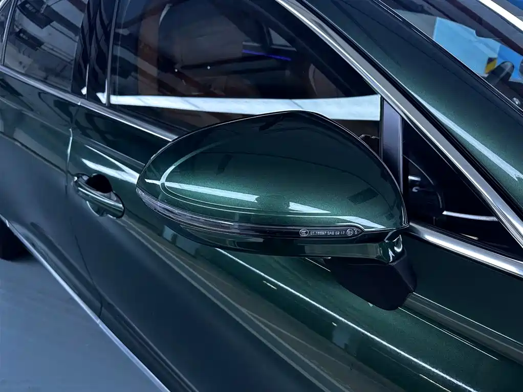 Bentley Flying Spur 2020 — фото 20