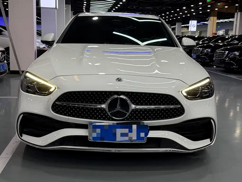 Mercedes-Benz C-Class 2022